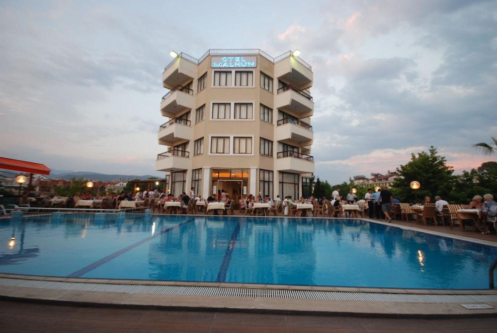 Malhun Hotel 페티예 외부 사진