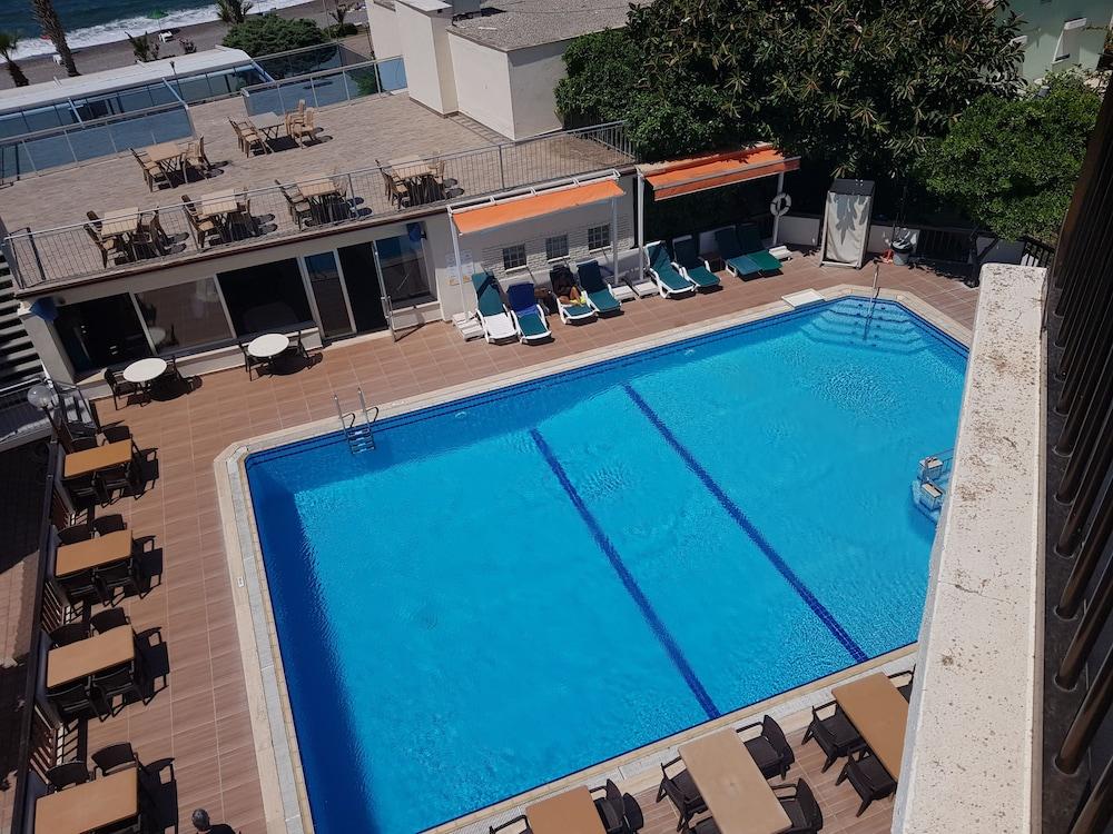 Malhun Hotel 페티예 외부 사진